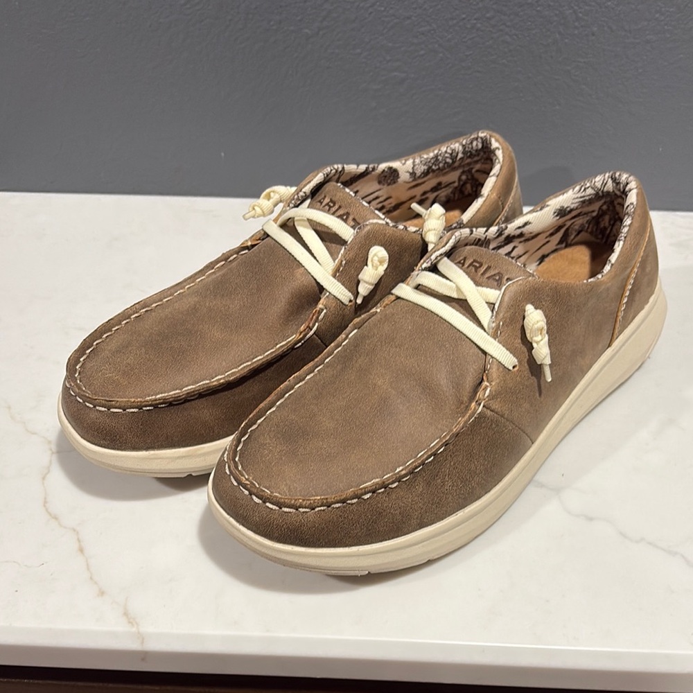 Ariat Tan Loafers Slip-Ons with Moccasin Stitching